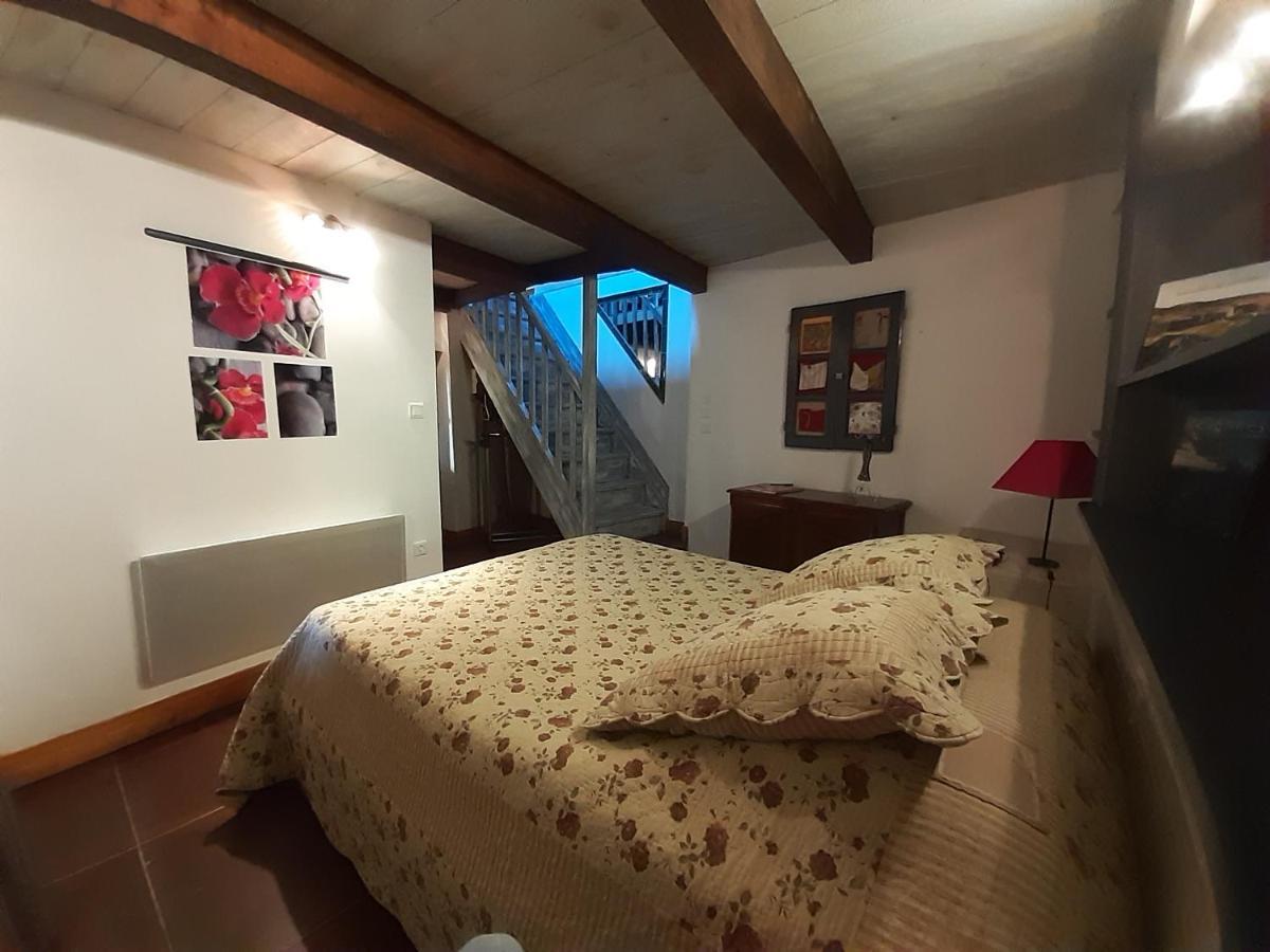 Holiday home Les Pruniers
