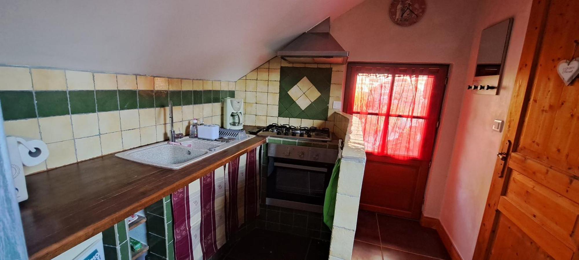 Les Pruniers Holiday home *